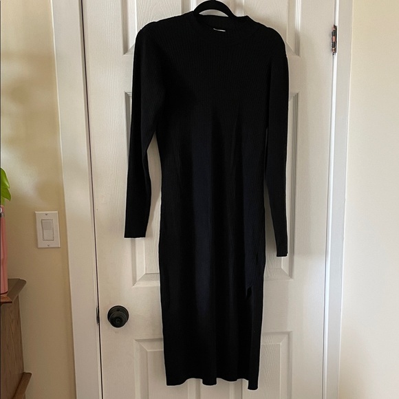 APRICOT Dresses & Skirts - NWT apricot bodycon ribbed mock neck sweater dress with high slit